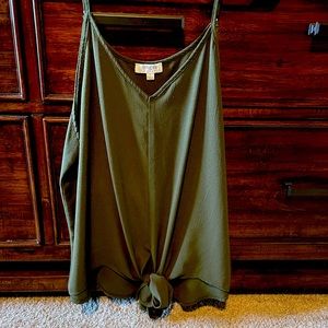 Women’s Tie Front Tank